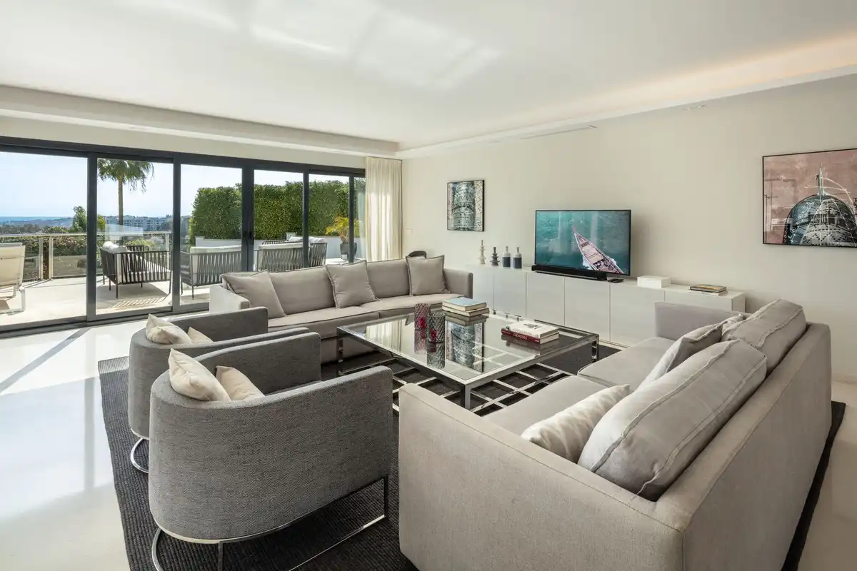 Chalet con piscina en venta en Nueva Andalucía, imagen 8