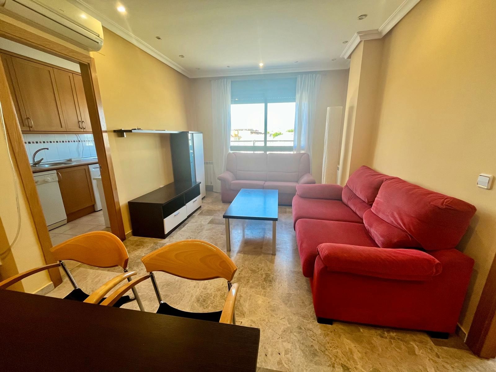 Sala d'estar de Pis en venda en Ciudad Real Capital amb Aire condicionat, Calefacció i Piscina comunitària