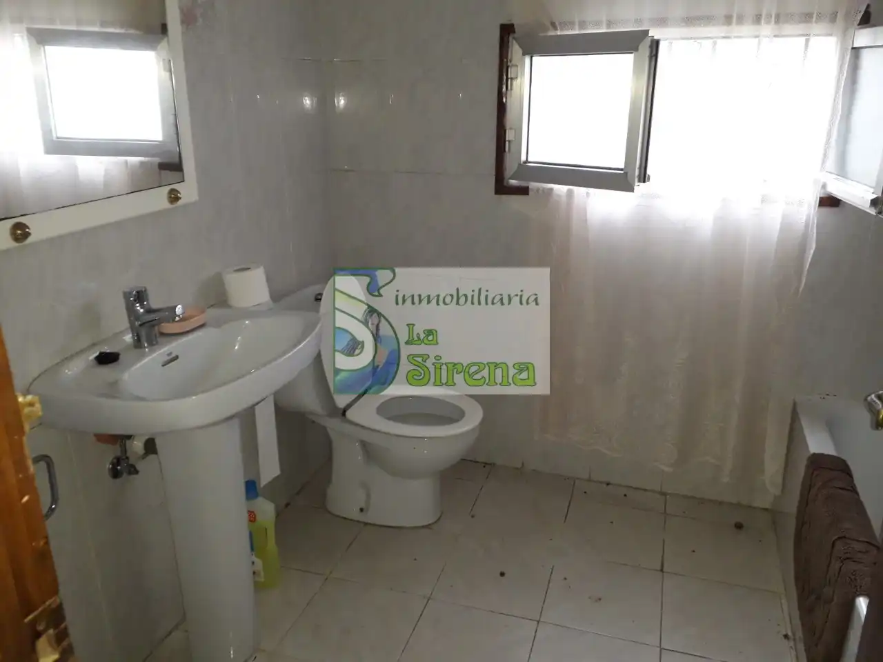 Baño de Casa o chalet en venta en Castro-Urdiales con Jardín privado, Terraza y Trastero