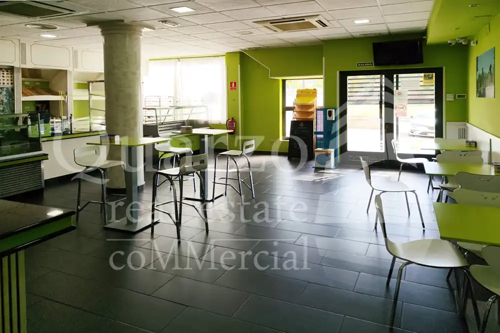 Local commercial à vendre à Calle de Marbella, imagen 5