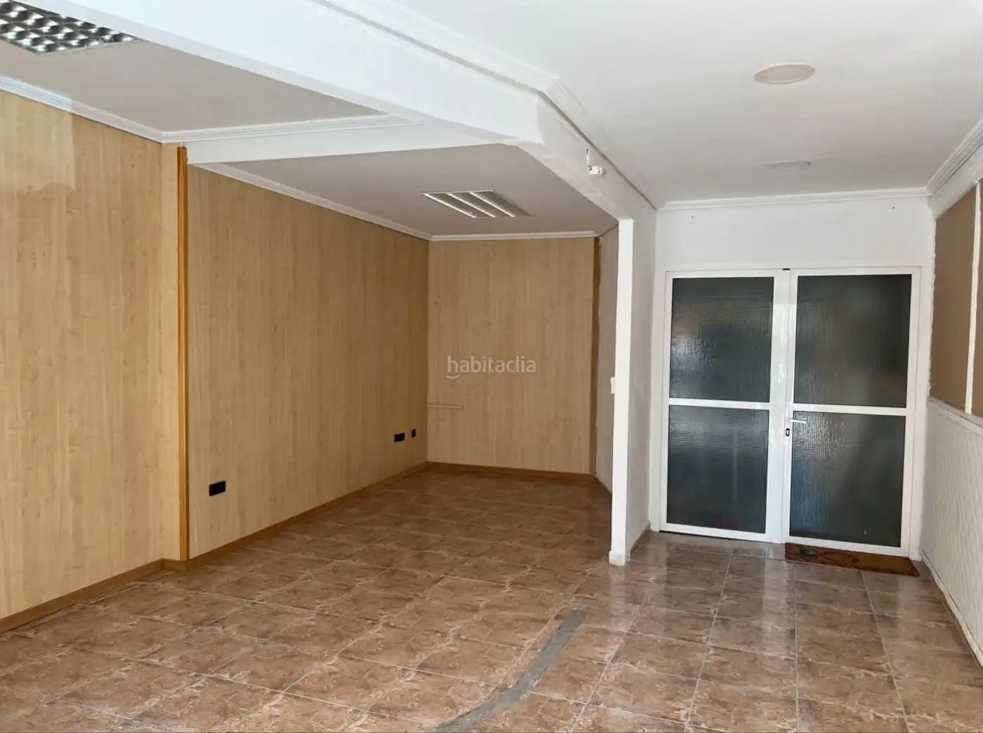 Business premises for sale in Carrer de la Llibertat 10, imagen 4