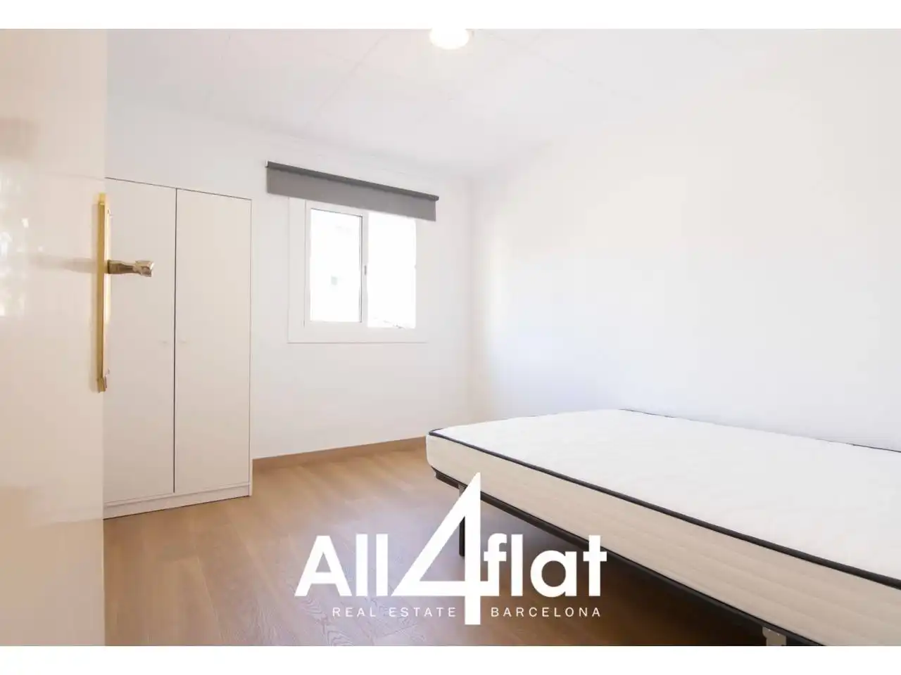 Wohnung zur Miete in Calle Rafael Campalans, La Torrassa