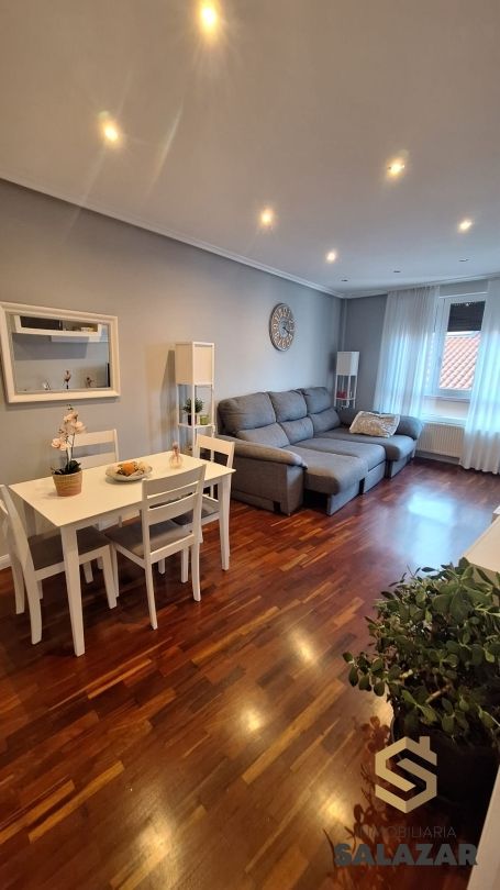 Sala de estar de Piso en venta en Bilbao  con Calefacción, Jardín privado y Terraza