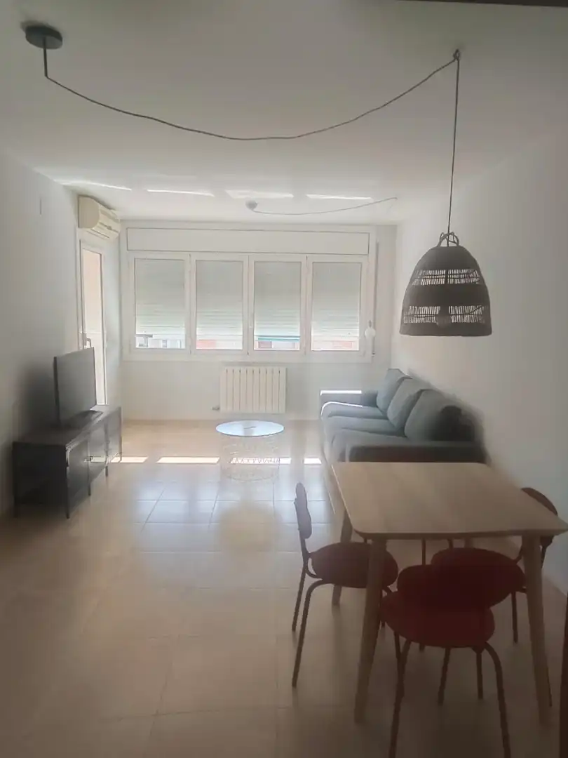 Wohnung zur Miete in Carrer de Salmerón, Vallparadís - Antic Poble de Sant Pere