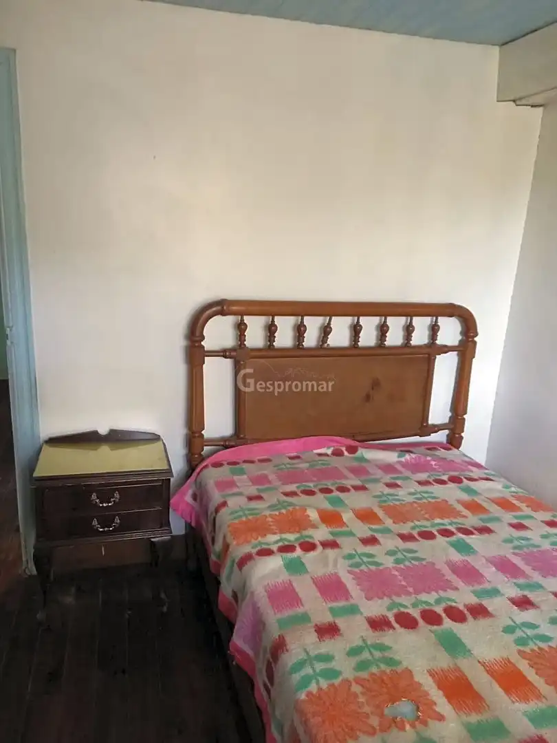 Habitación de Casa o chalet en venta en A Teixeira  con Calefacción, Jardín privado y Terraza