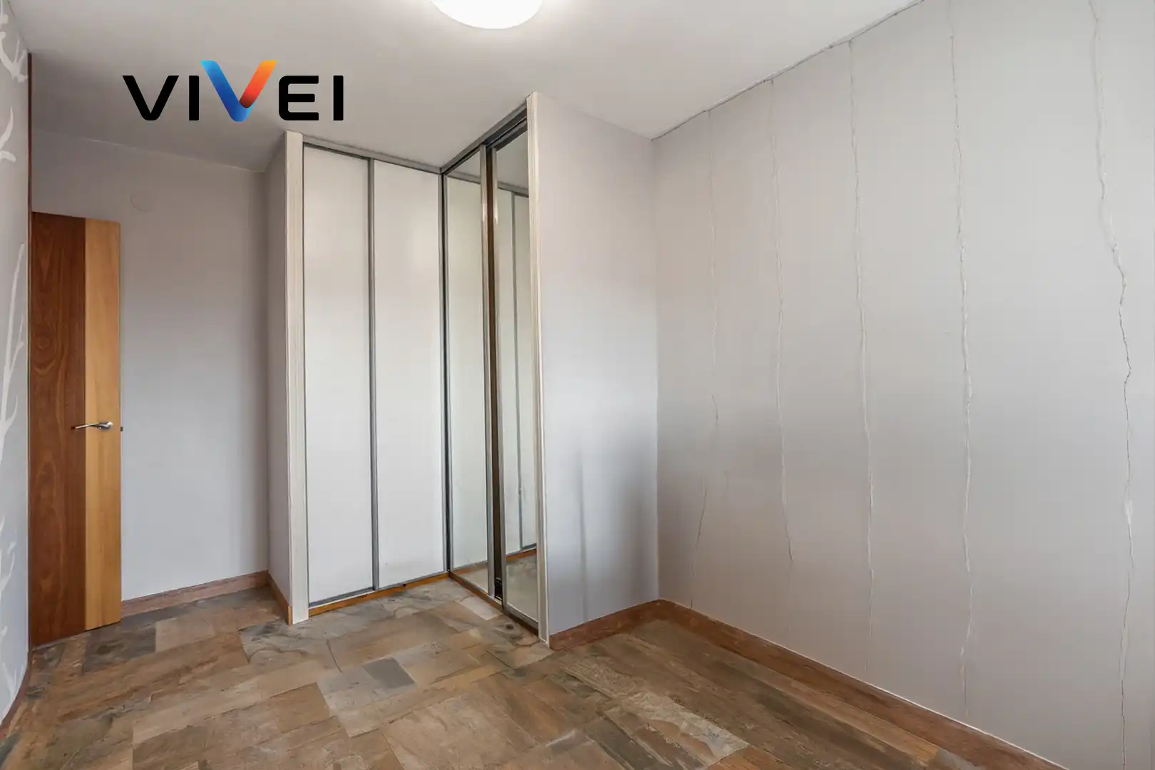 Habitación de Ático en venta en Carabanchel