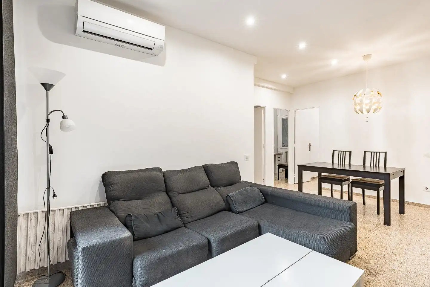 Piso con ascensor en venta en Nou Barris, imagen 7