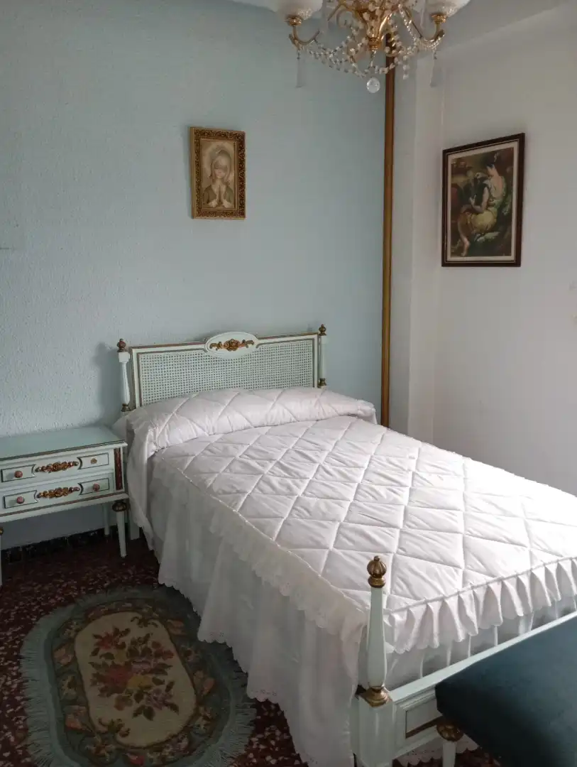Habitación de Piso en venta en Zaragoza con Calefacción, Jardín privado y Terraza
