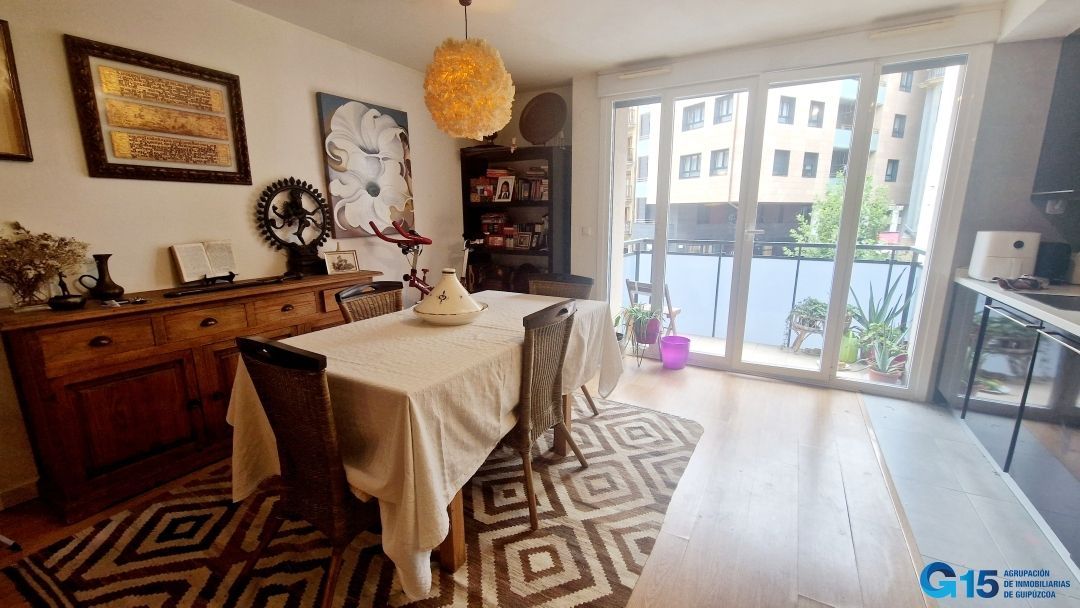 Dining room of Flat for sale in Errenteria  with Heating, Storage room and Balcony