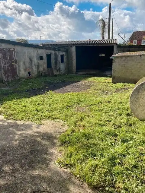 Casa o xalet en venda en A Laracha   amb Traster