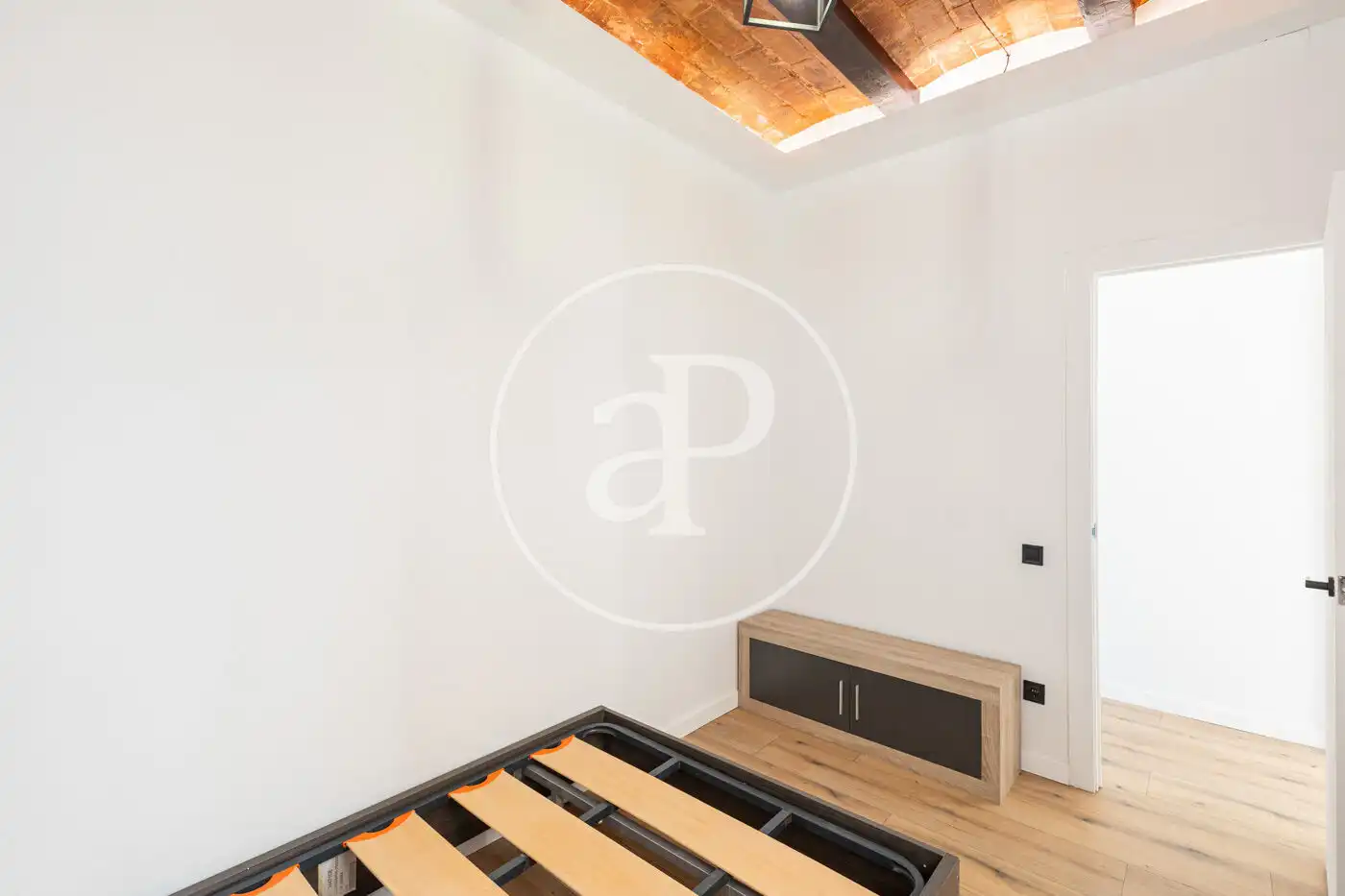 Habitación de Piso en venta en Barcelona con Aire acondicionado, Calefacción y Balcón