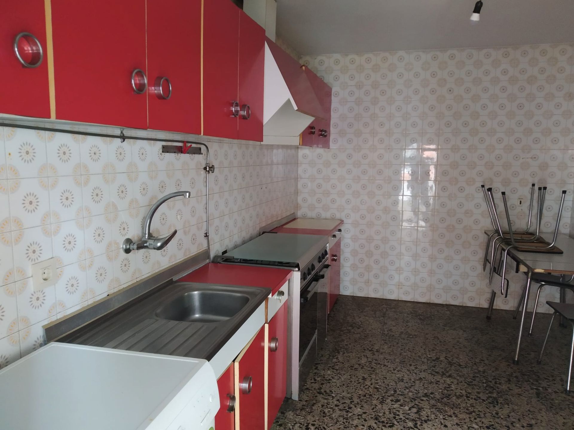 Kitchen of Flat to rent in Ourense Capital   with Furnished and Balcony