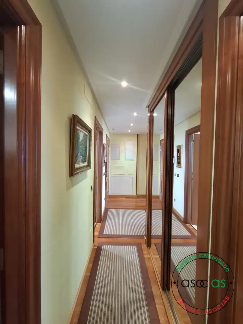 Wohnung zum Verkauf in Gijón  mit Heizung, Terrasse und Abstellraum