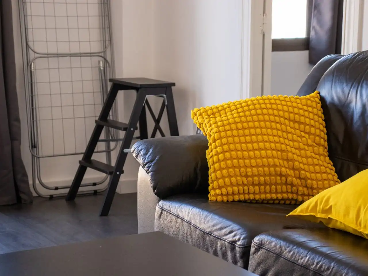 Wohnzimmer von Wohnung zur Miete in Camins al Grau