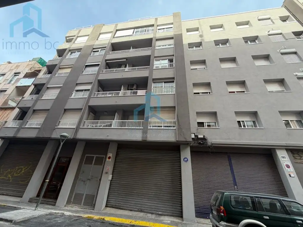 Vista exterior de Piso en venta en Tarragona