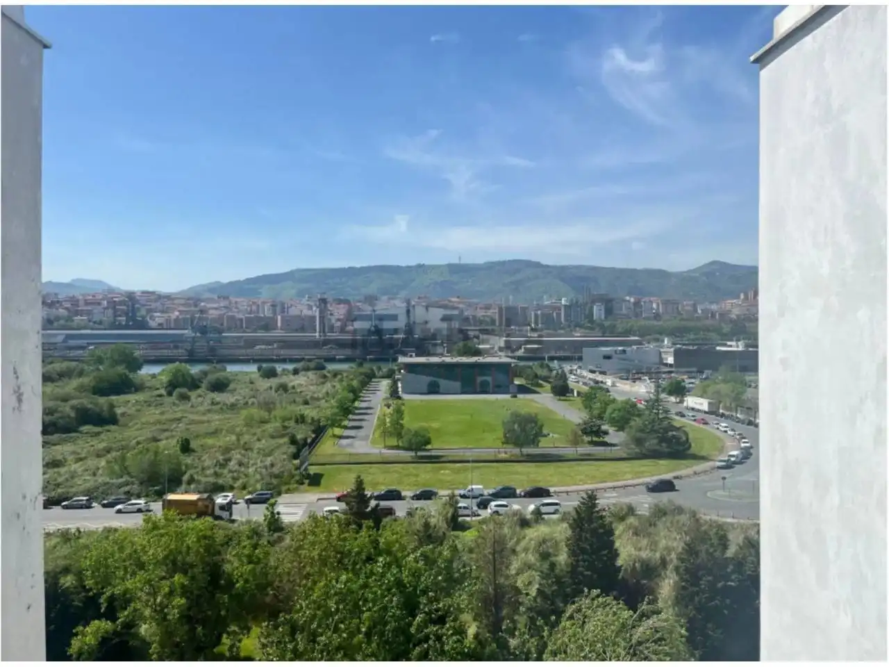 Vista exterior de Pis en venda en Améscoa Baja amb Calefacció i Terrassa