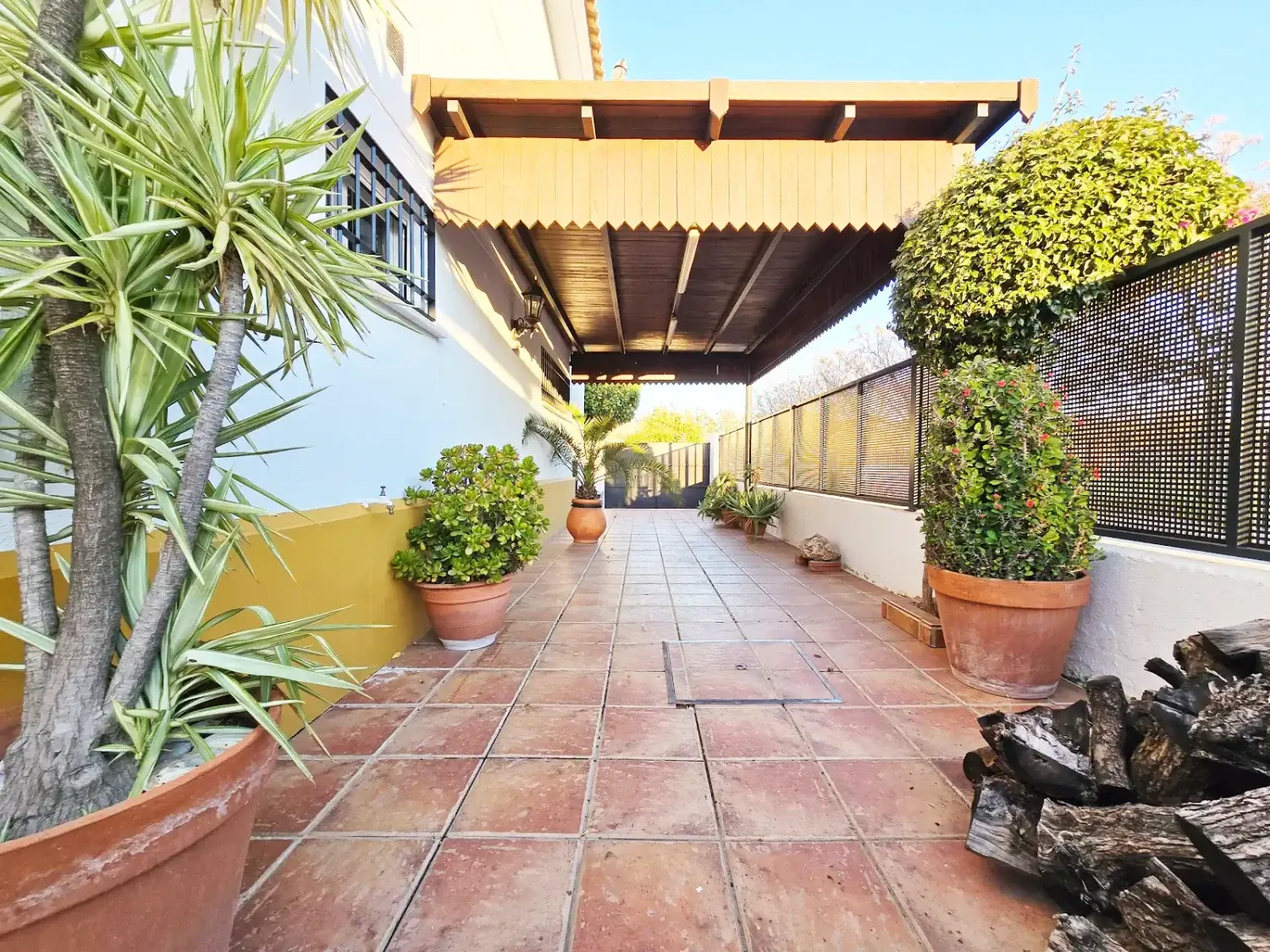 House or chalet to rent in Gelves