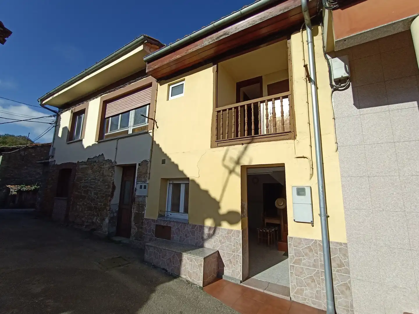 Casa adosada en venta en Lugar Casares, 19, Parroquias Sur - La Manjoya