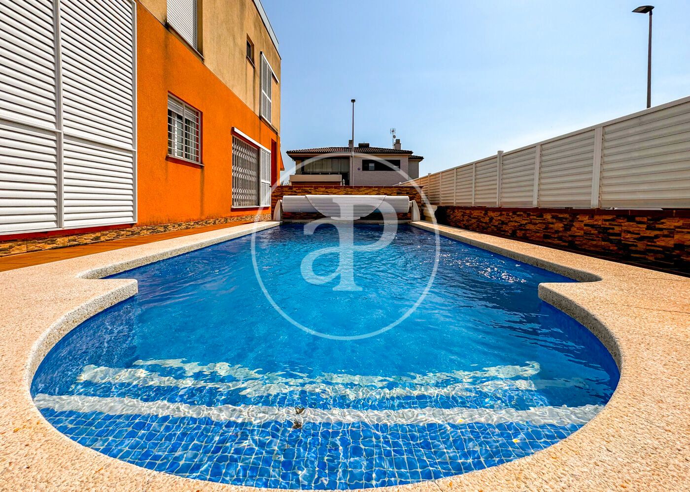 Piscina de Casa adosada en venda en Burriana / Borriana amb Aire condicionat, Calefacció i Jardí privat