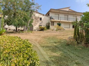 Landhaus mit Balkon zum Verkauf in Carrer de Sant Pere 67