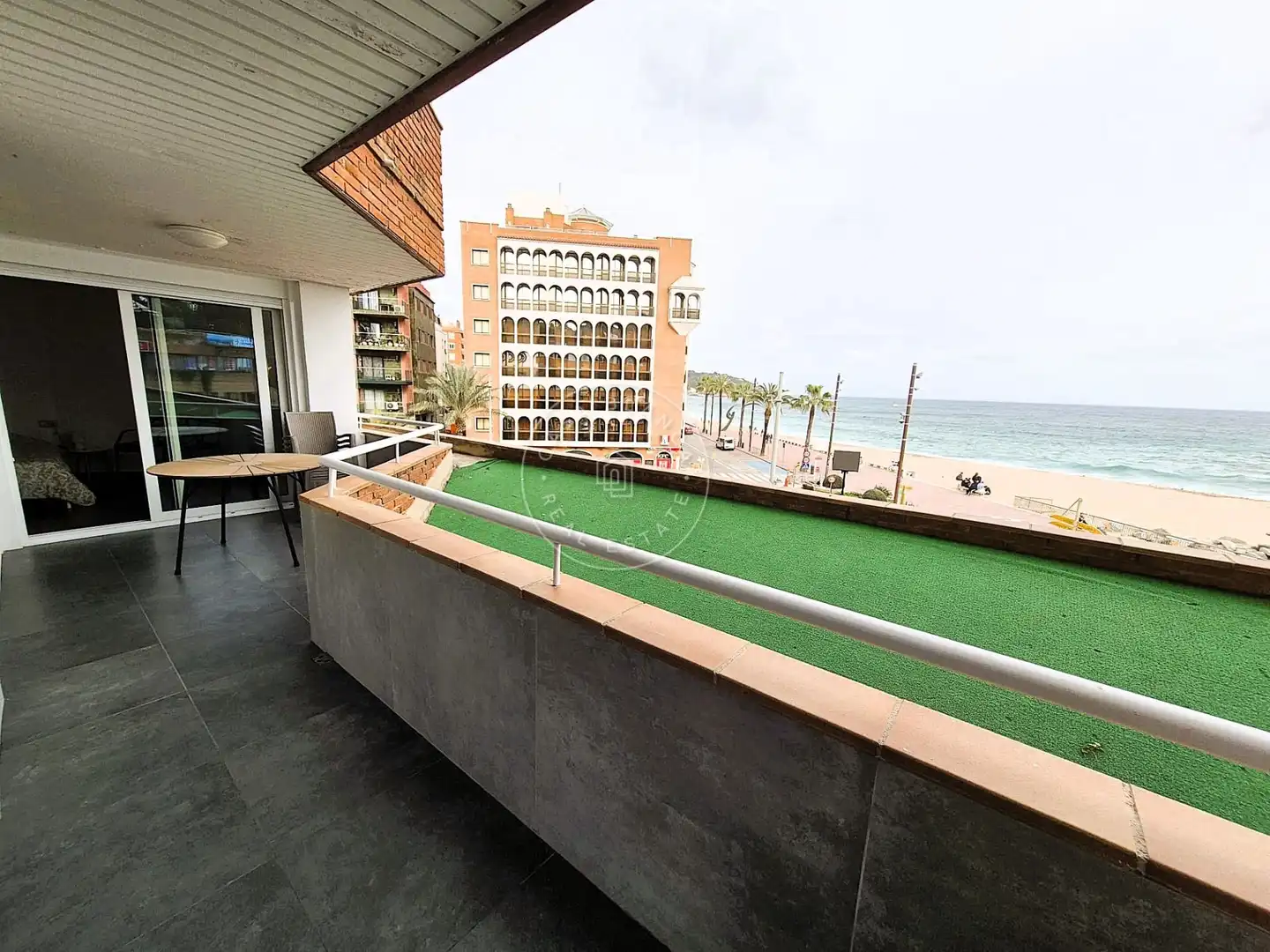 Appartement compact avec ascenseur à vendre à josep Tarradelles, imagen 3