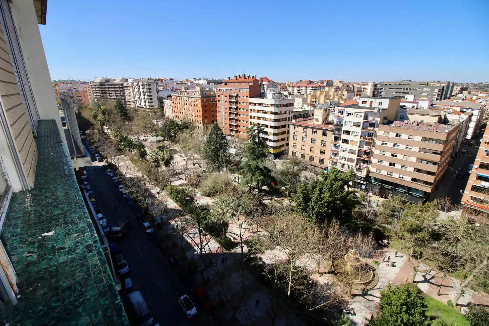 Vista exterior de Oficina en venta en Cáceres con Aire acondicionado y Calefacción