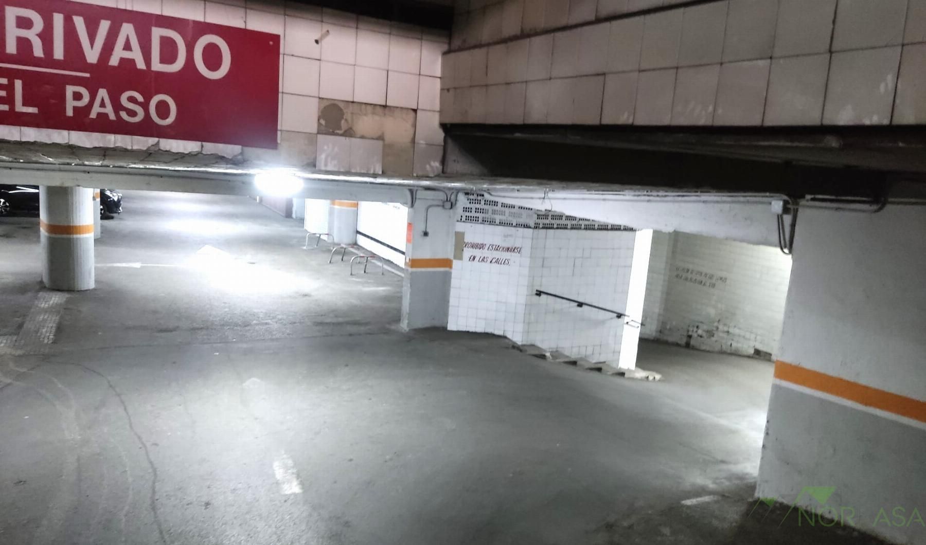 Parking de Garaje en venta en Oviedo 