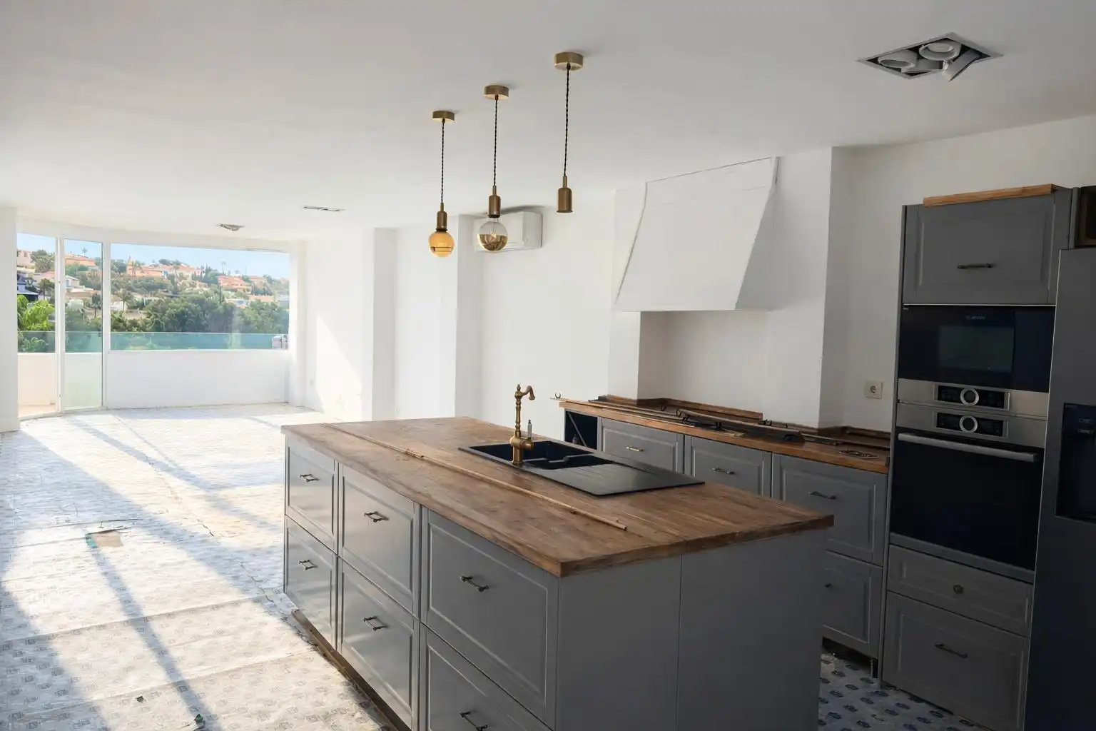 Cuina de Dúplex en venda en Benalmádena amb Terrassa