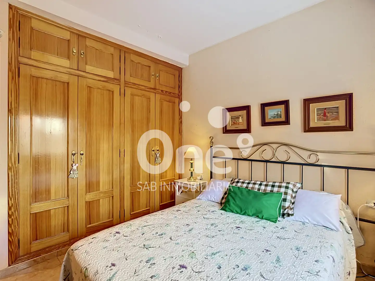 Habitación de Casa o chalet en venta en L'Eliana con Aire acondicionado, Calefacción y Jardín privado