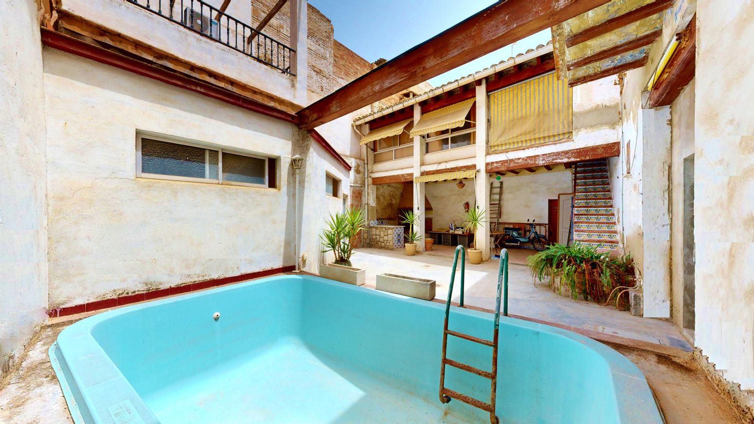 Swimming pool of House or chalet for sale in Torrent  with Terrace, Storage room and Swimming Pool