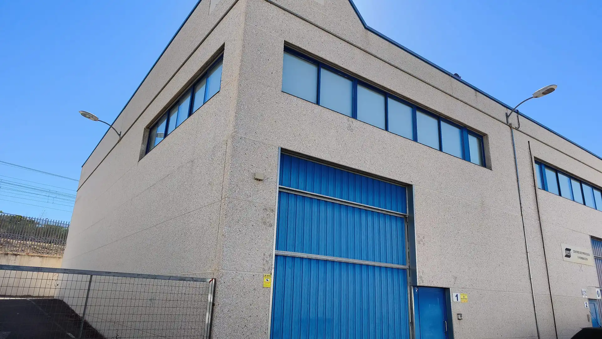Industrial building for transfer in Calle Severo Ochoa, imagen 2