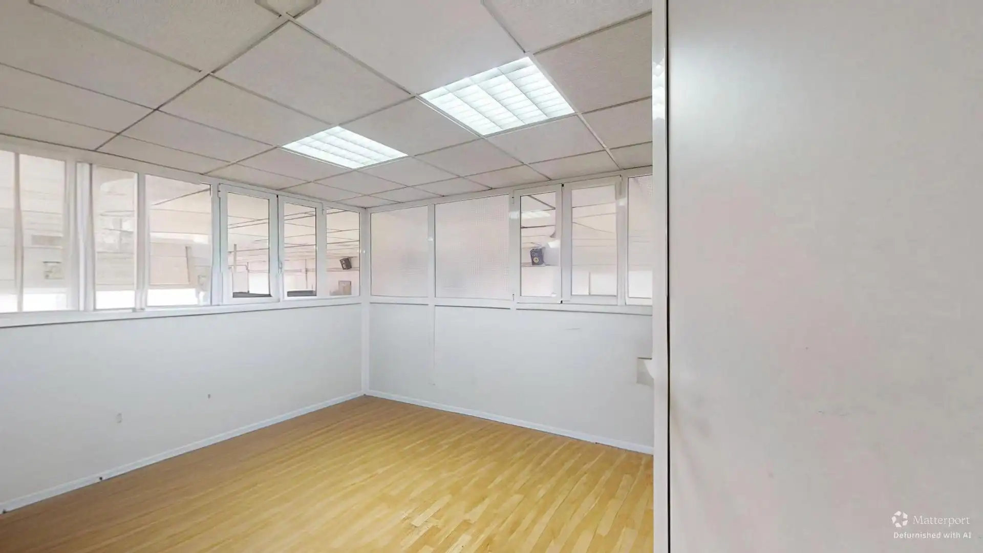 Nave industrial en venta en Calle del Comandante Bernabé, imagen 32