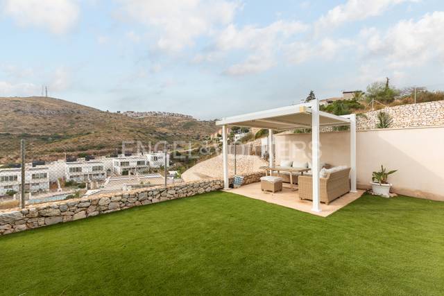 Casa-chalet en Alquiler en Las Pedrizas