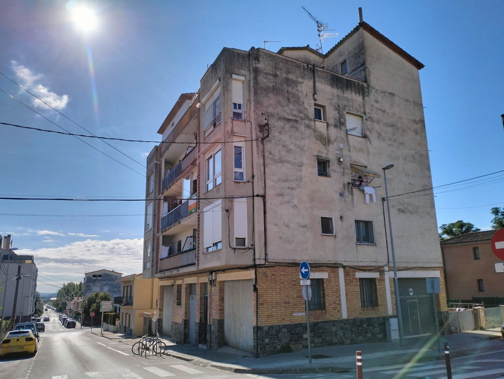 Exterior view of Flat for sale in Banyoles  with Parquet flooring, Furnished and Balcony