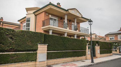 Foto 3 de Casa o chalet en venta en Juan Carlos I, 29, Hervencias Altas - El Pinar, Ávila Capital