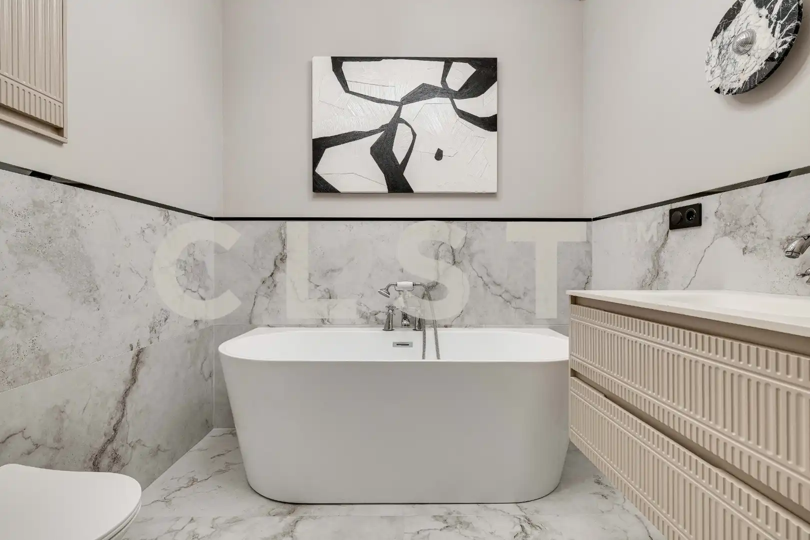 Badezimmer von Wohnungen zum Verkauf in Barcelona mit Klimaanlage, Heizung und Parkett