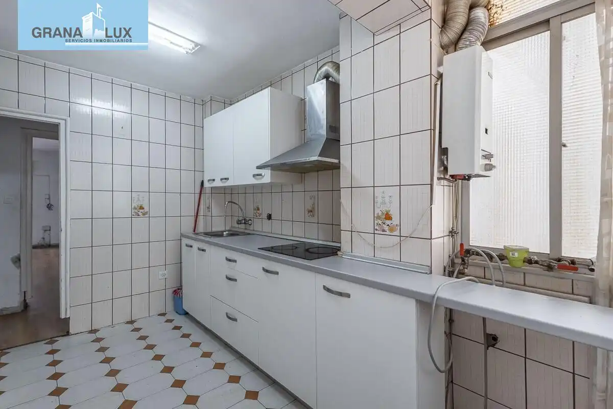 Piso con ascensor en venta en Calle Reina Mora, imagen 9