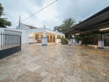 Casa en venda a Crevillent