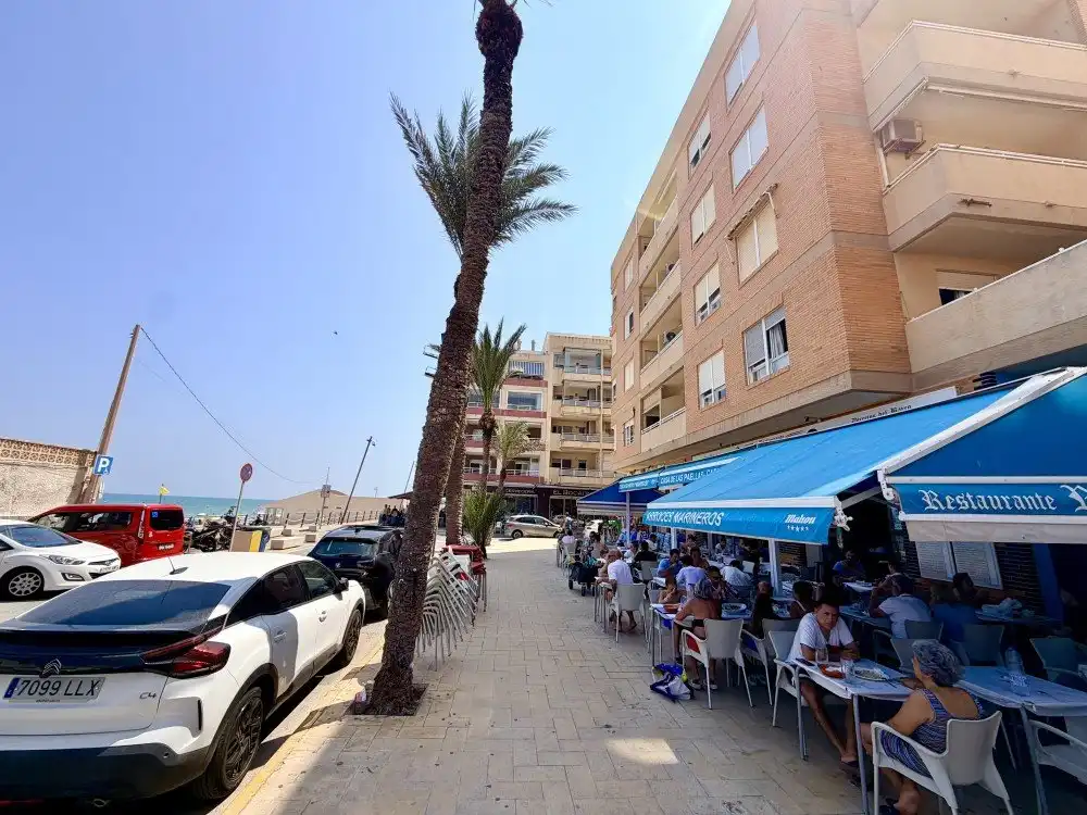 Apartament amb terrassa en venda a Guardamar Playa, imagen 24