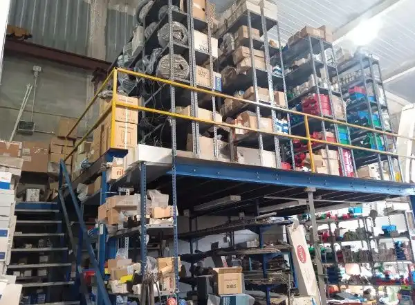 Industriegebäude zum Verkauf in Mairena del Alcor, imagen 2