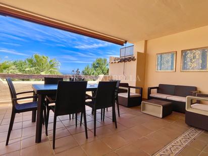 Terrasse von Wohnungen zum verkauf in Benahavís mit Klimaanlage und Schwimmbad