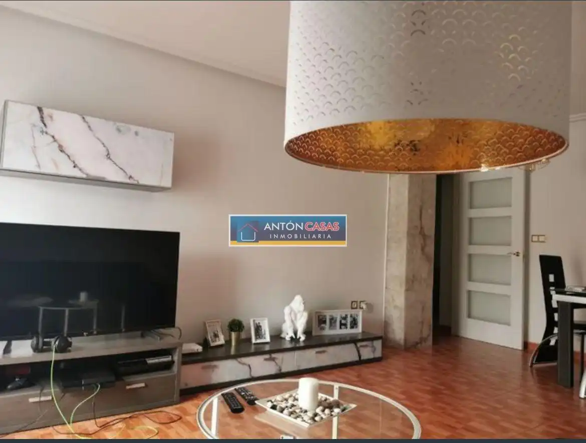 Sala d'estar de Pis en venda en Monforte del Cid amb Aire condicionat, Traster i Moblat