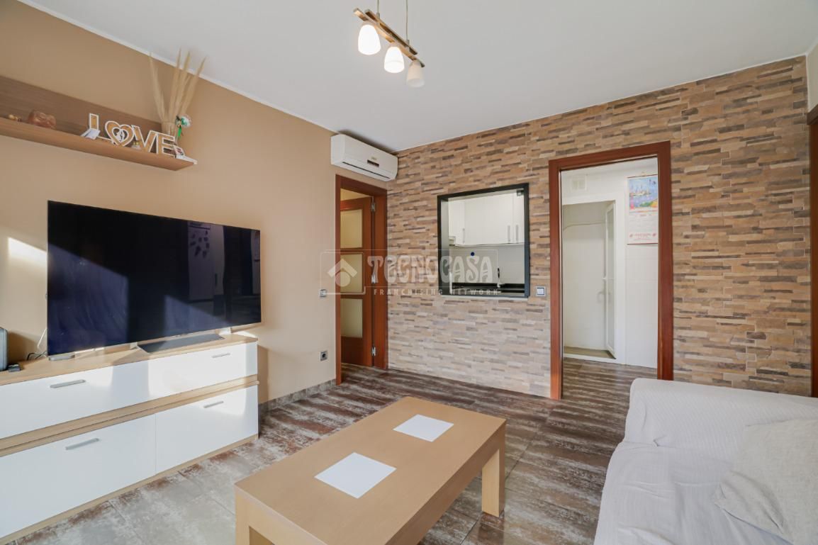 Living room of Flat for sale in Ripollet  with Heating and Balcony