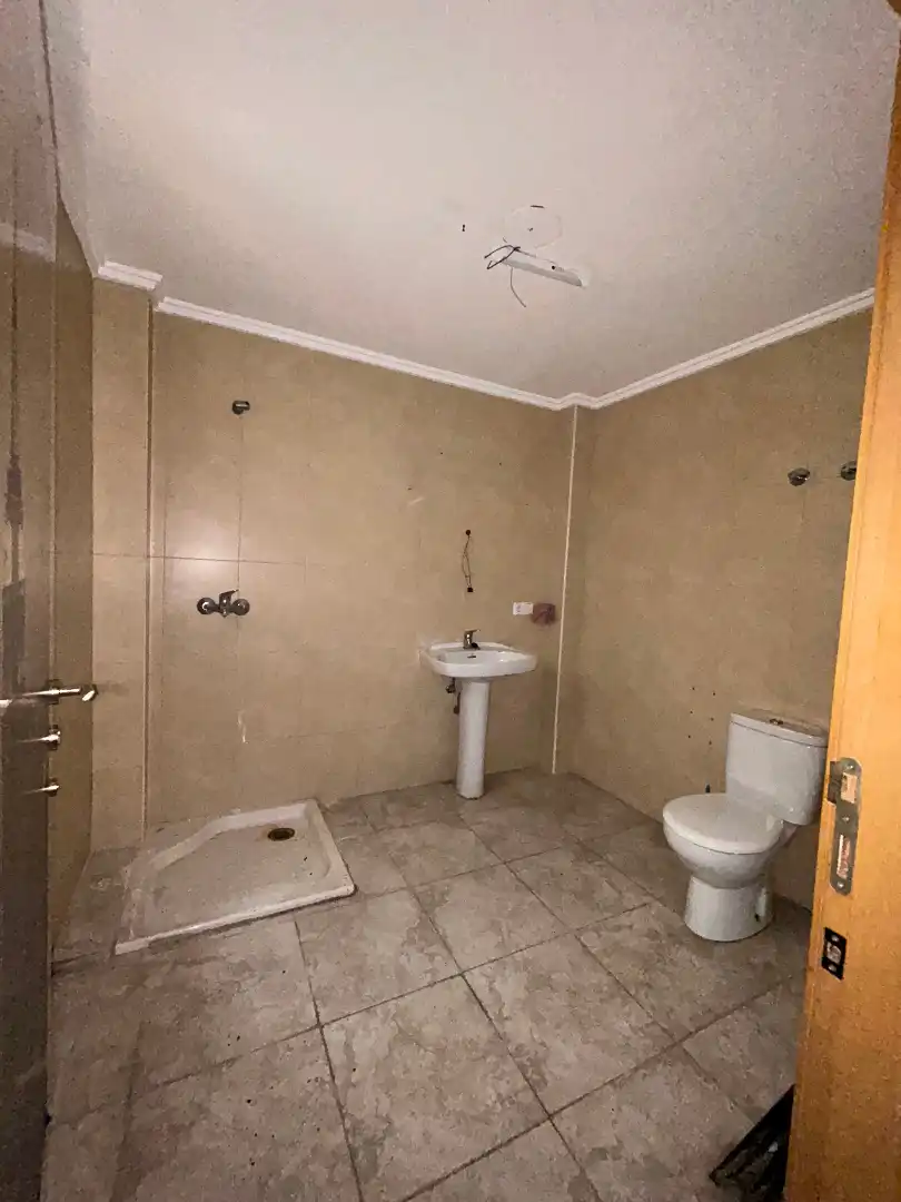 Baño de Local de alquiler en Sagunto / Sagunt