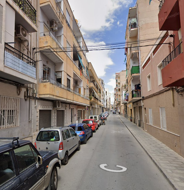 Vista exterior de Pis en venda en Elda