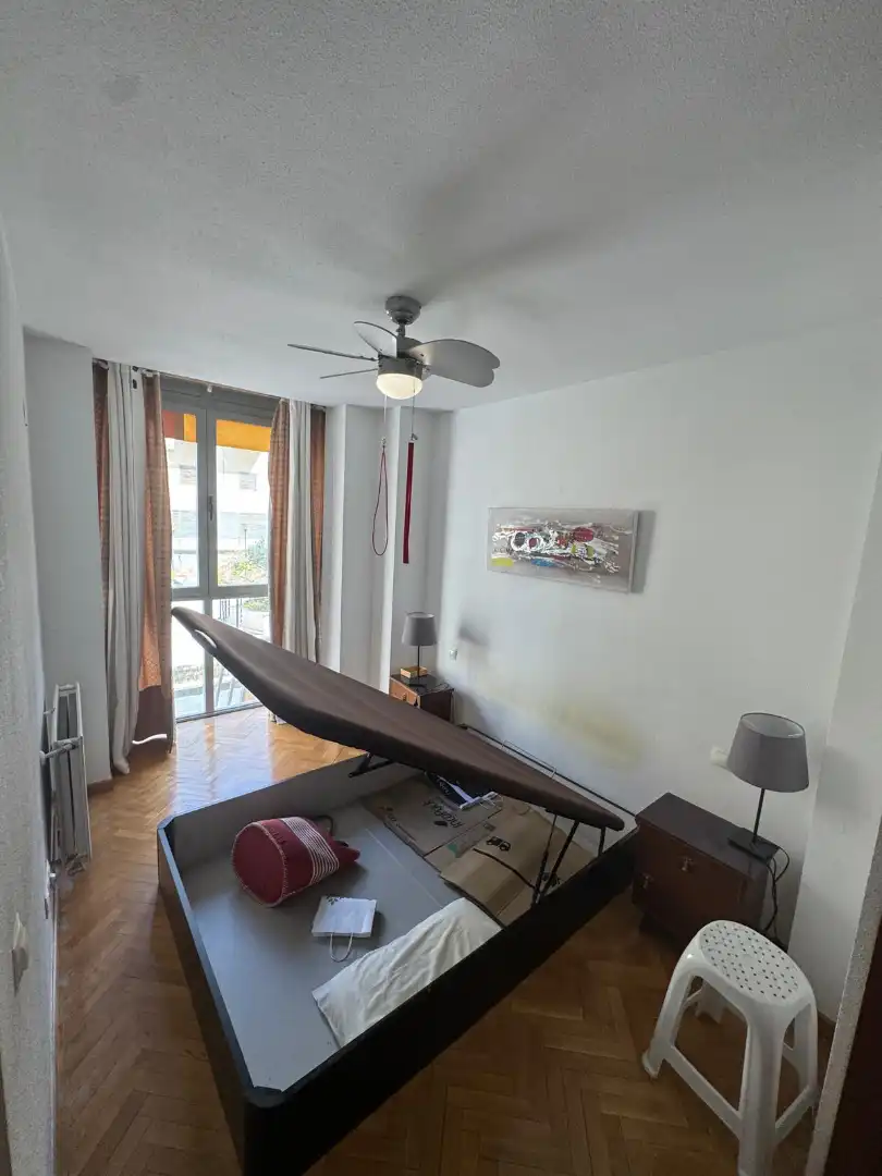 Sala de estar de Piso en venta en Madrid con Calefacción, Jardín privado y Parquet