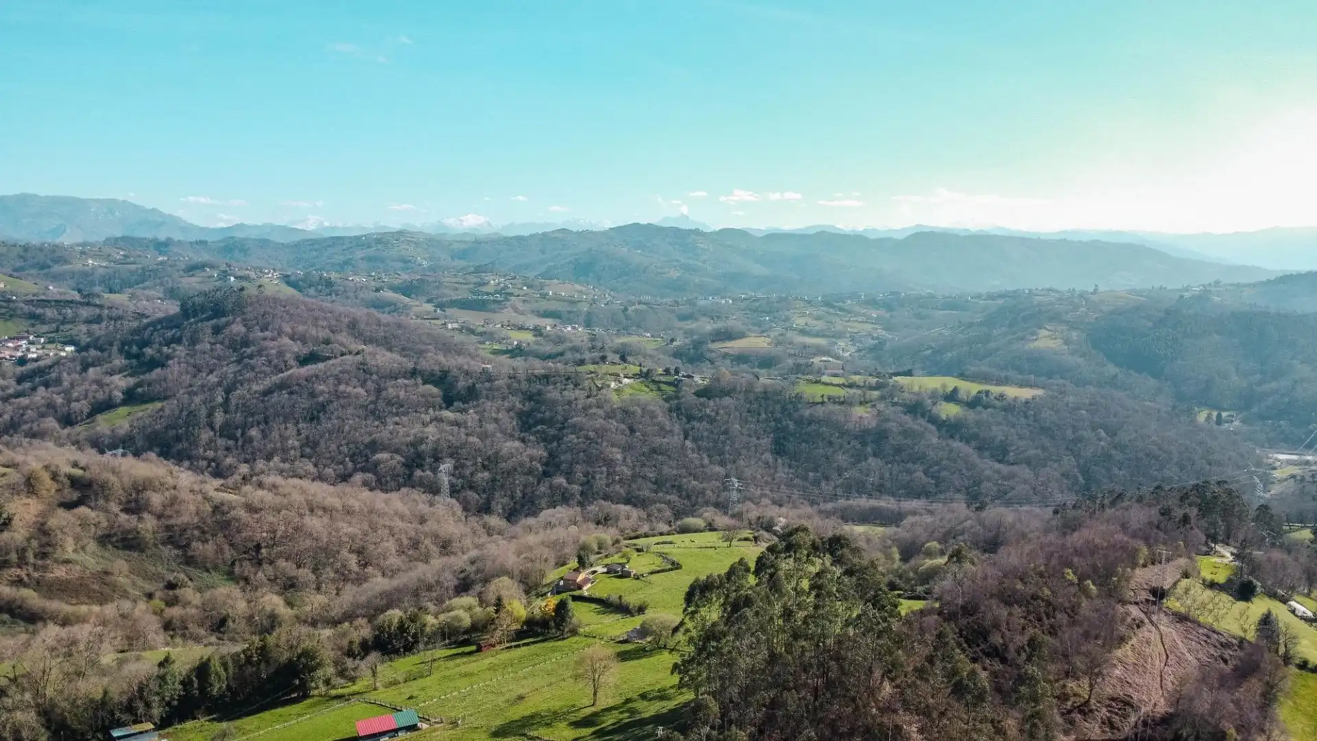 Casa o xalet en venda en Siero amb Calefacció, Jardí privat i Moblat