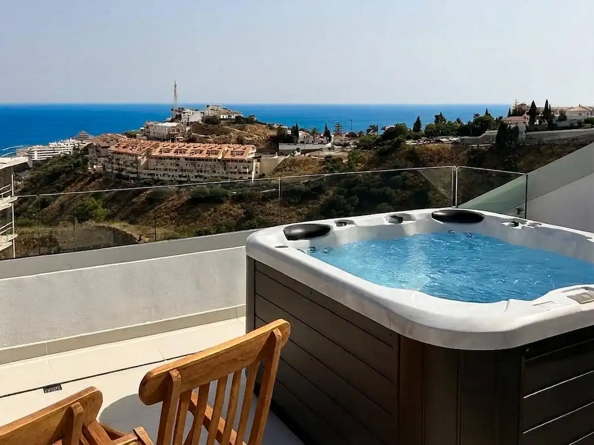 Penthouse mit Pool zum Verkauf in Las Gaviotas  - Carvajal