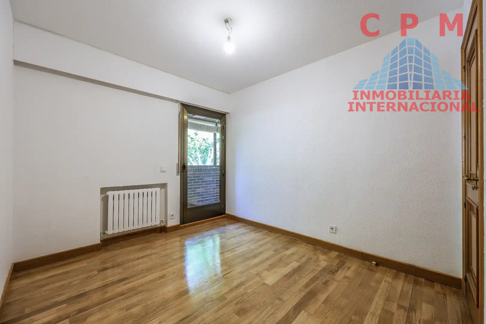 Dormitori de Pis de lloguer en Madrid amb Aire condicionat, Calefacció i Parquet