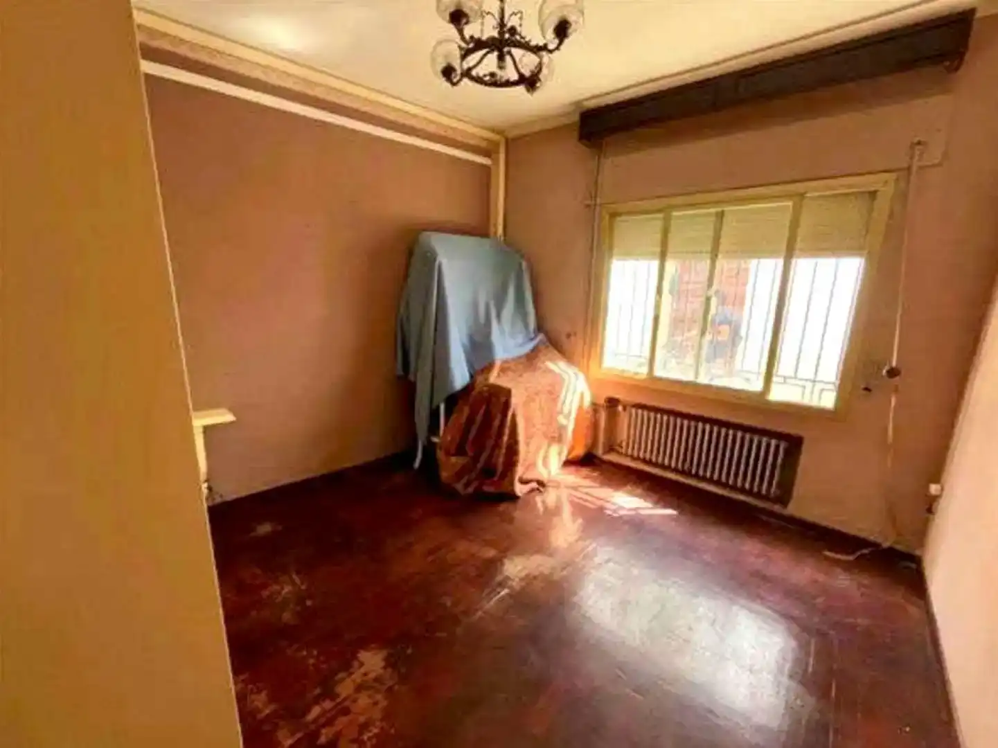 Habitación de Casa adosada en venta en Bolaños de Calatrava, Ciudad Real
